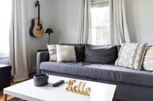 The Hamilton - 3 BR 2 BA - 1 5 mi to Broadway in Nashville, USA