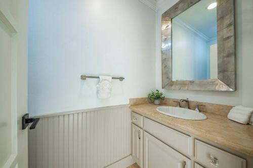 1185 Tamarack home 1185 Tamarack home