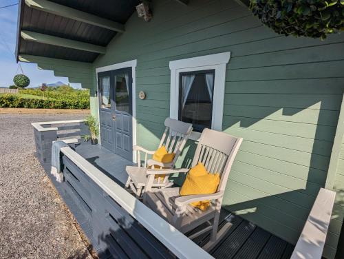 Exterior view, Westport Country Chalets in Newport