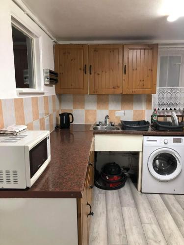 En Suite Double Room, London (photo 4)