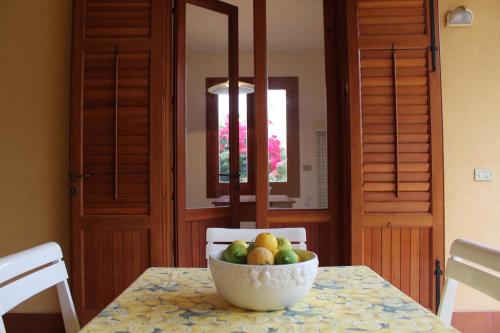 3 bedrooms, 5 beds