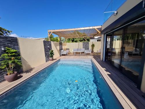 Les Villas Jasmin Standing Piscine Chauffée Jacuzzi 5 Ch 14 Pers