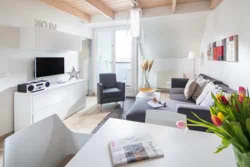 Apartment with Balcony image 10