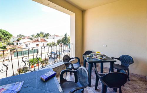  2 Bedroom Gorgeous Apartment In Porto Ottiolu in Porto Ottiolu