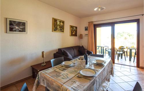  2 Bedroom Gorgeous Apartment In Porto Ottiolu in Porto Ottiolu