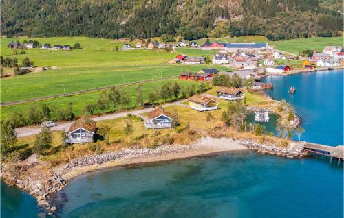 Hotelli välisilme, 2 Bedroom Lovely Home In Fjærland in Fjaerland