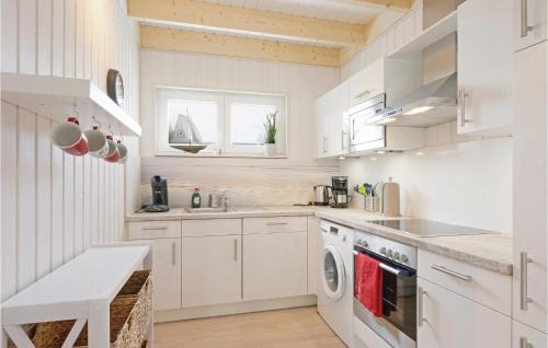Kitchen, Lovely Home In Ostseeresort Olpenitz in Olpenitz