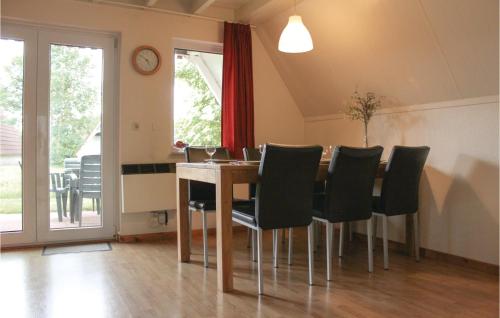 Amazing Home In Gramsbergen With 3 Bedrooms, Wifi And Indoor Swimming Pool in Hardenberg