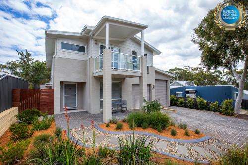 Four-Bedroom House room in Havenwood - Pet Friendly - Spa & Community Pool