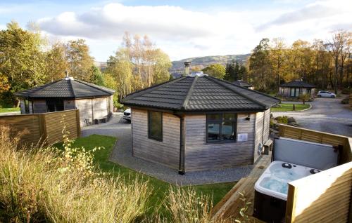Loch Tay Highland Escapes 1