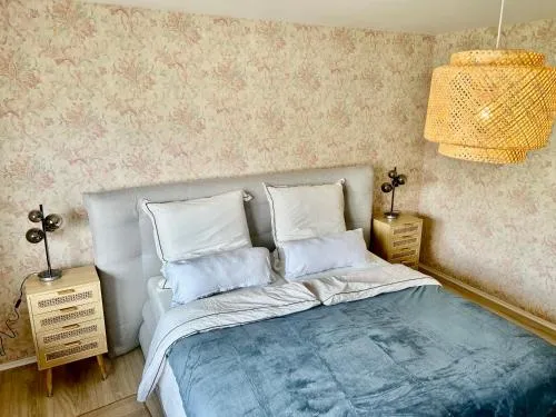 RelaxStay - Stilvolle Wohnung mit Balkon - ruhig & nahe Heidelberg in Dielheim, Deutschland