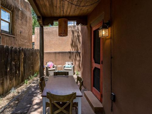 Deseo de Santa Fe 2 Bedrooms Patio WiFi Sleeps 4 - image 13