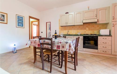 Amazing Apartment In Torpè With Kitchen in Torpè