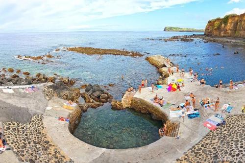 ที่เที่ยวใกล้ที่พัก, Casa do Avô Fernando (Casa do Avo Fernando) in วิลา โนวา (เกาะ Terceira)