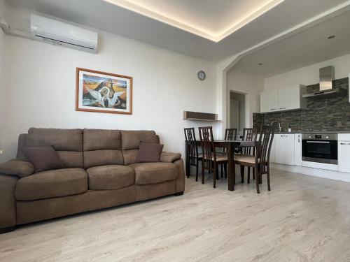 SAG Riazanska Residence 3 room Free Wi-Fi, Bratislava