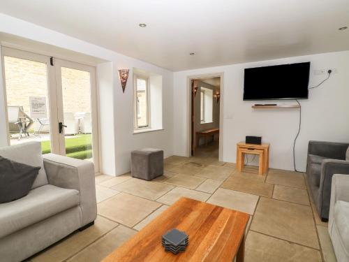 Malt Barn BURFORD - image 14
