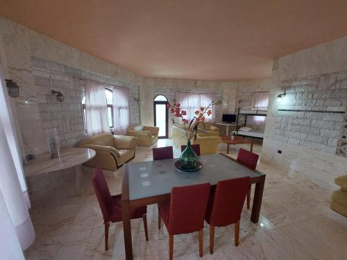  Paco´s Resort Group in Gaios