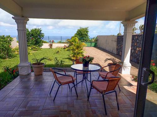 Le Paradisier Guest House in Quatre Vents