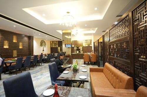 Hotel Pradeep Star Inn in Gorakhpur