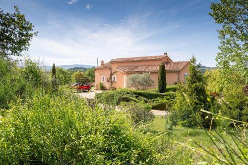 Le Mas du Miel d'Or, 12 pers, au coeur du Luberon, air-conditionné, piscine, propriété de 5000 m2