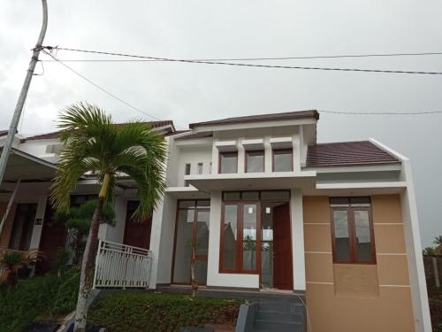 Rumah E 8 Banyuwangi Residence