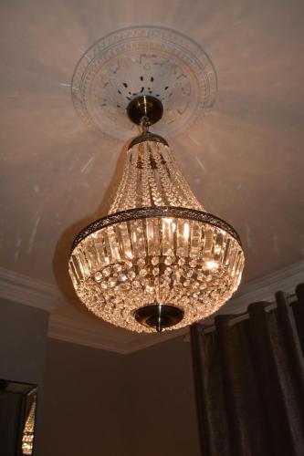 Luxury home in York - sleeps -5 , Free parking , 4