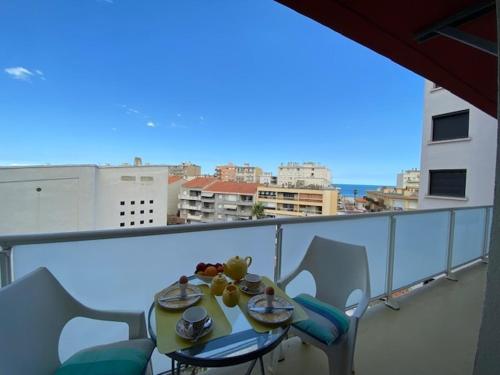 Helios Canet Plage Sea View