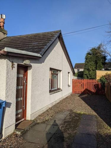 Applegrove, perfect 2 bed bungalow, Fortrose