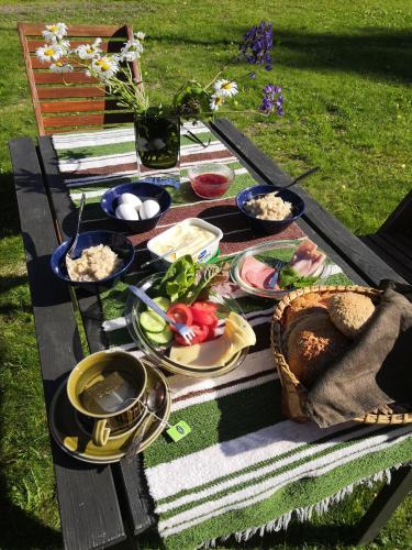 Toit ja joogid, Suopirtti bed & breakfast and sauna in Konnevesi