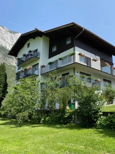 Pension Alpina in Roppen, Österreich
