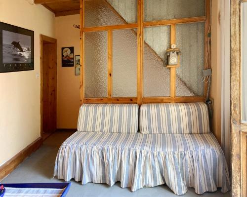  Charming traditional mountain house in Taceno