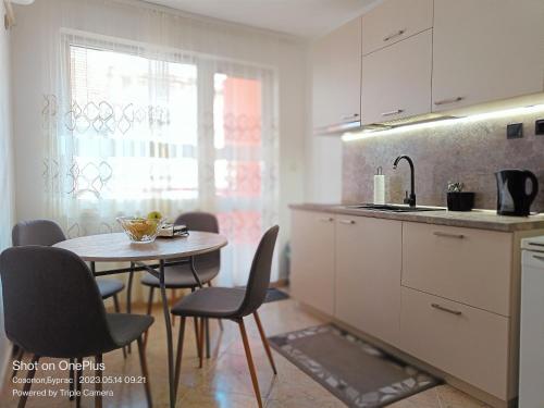 Moni 85 Family House, 
