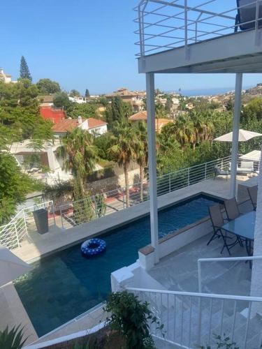 Apartment D with heated swimming pool, jacuzzi, waterfall, heating is extra in Rancho Domingo