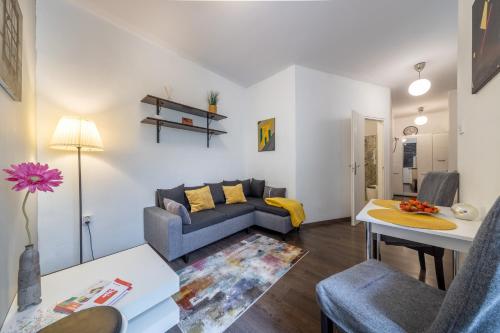 Margit Apartment, Budapest (photo 2)