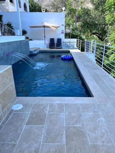 Magnifique logement A avec vue sur mer et piscine, jacuzzi, chauffés, chauffe payant (Magnifique logement A avec vue sur mer et piscine, jacuzzi, chauffes, chauffe payant) in Rancho Domingo