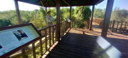 Cabaña Mburucuya (Cabana Mburucuya) in โกโลเนีย การ์โลส เปเยกรีนี