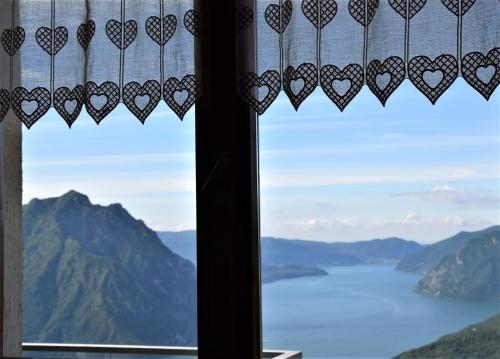  Sun Paradise Mountain Lake Iseo Hospitality in Bossico