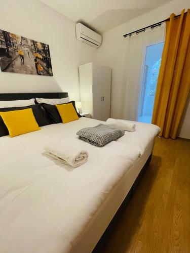 Apartmani Roko&Lovre Paklenica - Location saisonnière - Starigrad-Paklenica