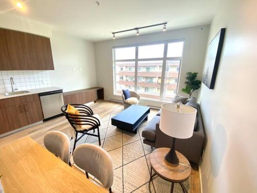 Lovely Brand New Suite in ซิดนีย์ (บริติชโคลัมเบีย)