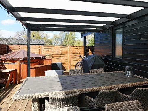  8 person holiday home in Hals-By Traum in Hals