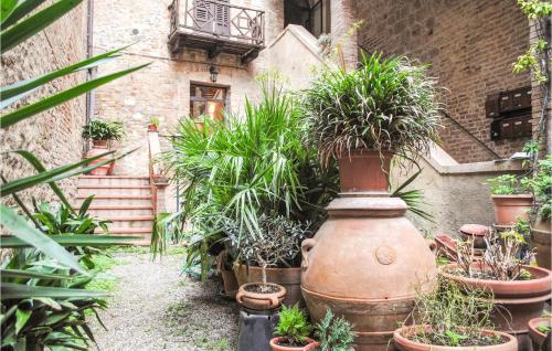 Beautiful home in San Gimignano with 2 Bedrooms and WiFi