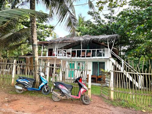 Villa with Sea View image 4