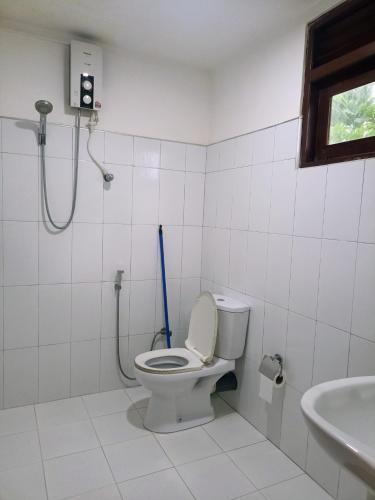 Double Room with Sea View image 3