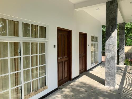 Entrance, Imperial Resort in Udawalawe