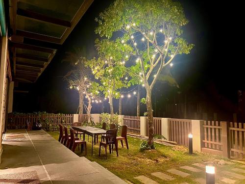 Combo ăn uống + tắm hồ bơi ( tính theo giờ)
