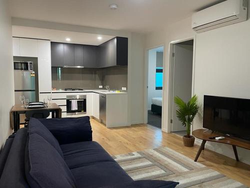 South Brisbane Epicentre - 2 Bed 2 Bath Apartment