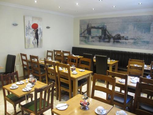 Belvedere Hotel - image 4