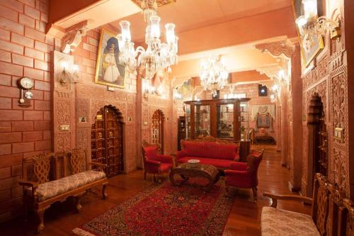 StayVista at Pink Palace photo 1
