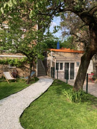 A szálláshely kívülről, SUITE AVEC TERRASSE ET JARDIN AUX PORTES DE PARIS in Les Pavillons-sous-Bois