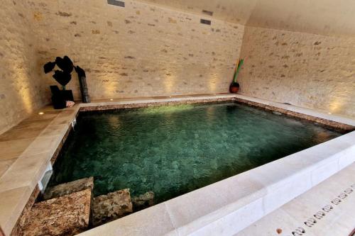 Le Clos d'Adam gîte de charme et piscine chauffée